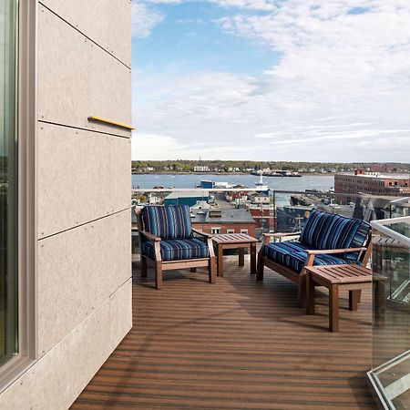 Hyatt Place Portland Downtown - Old Port Square Екстериор снимка